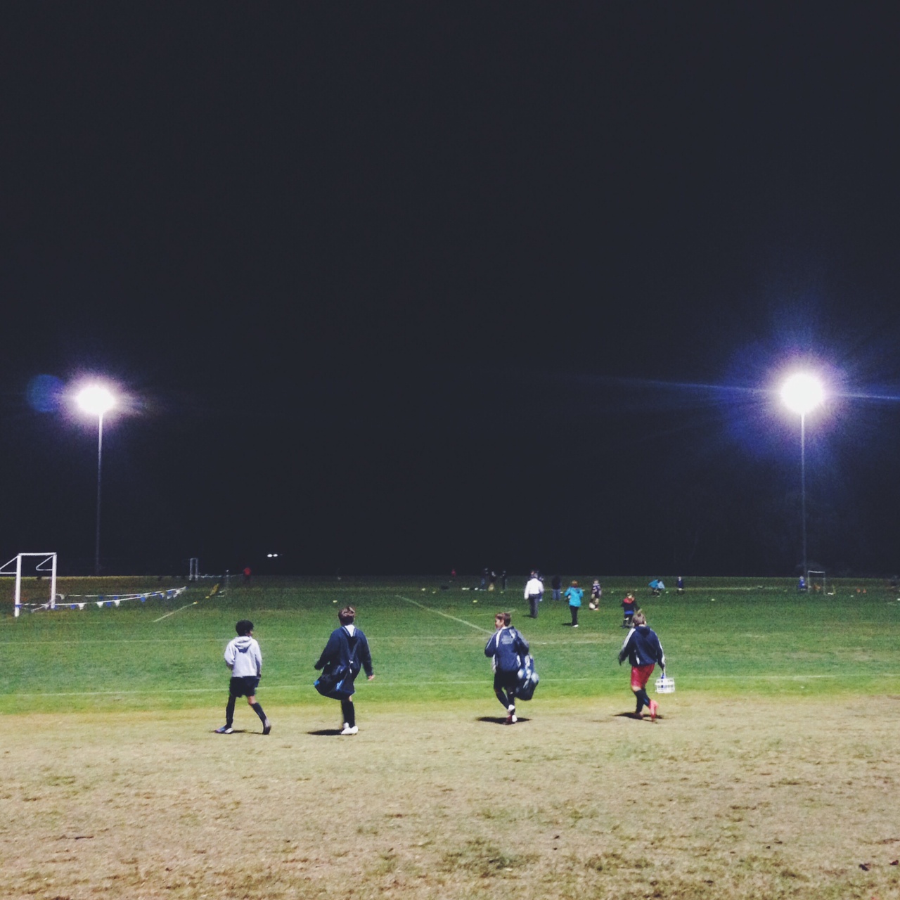Processed with VSCOcam with f2 preset
